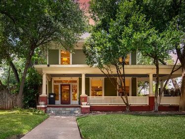 3403 Knight Street, Dallas, TX 75219