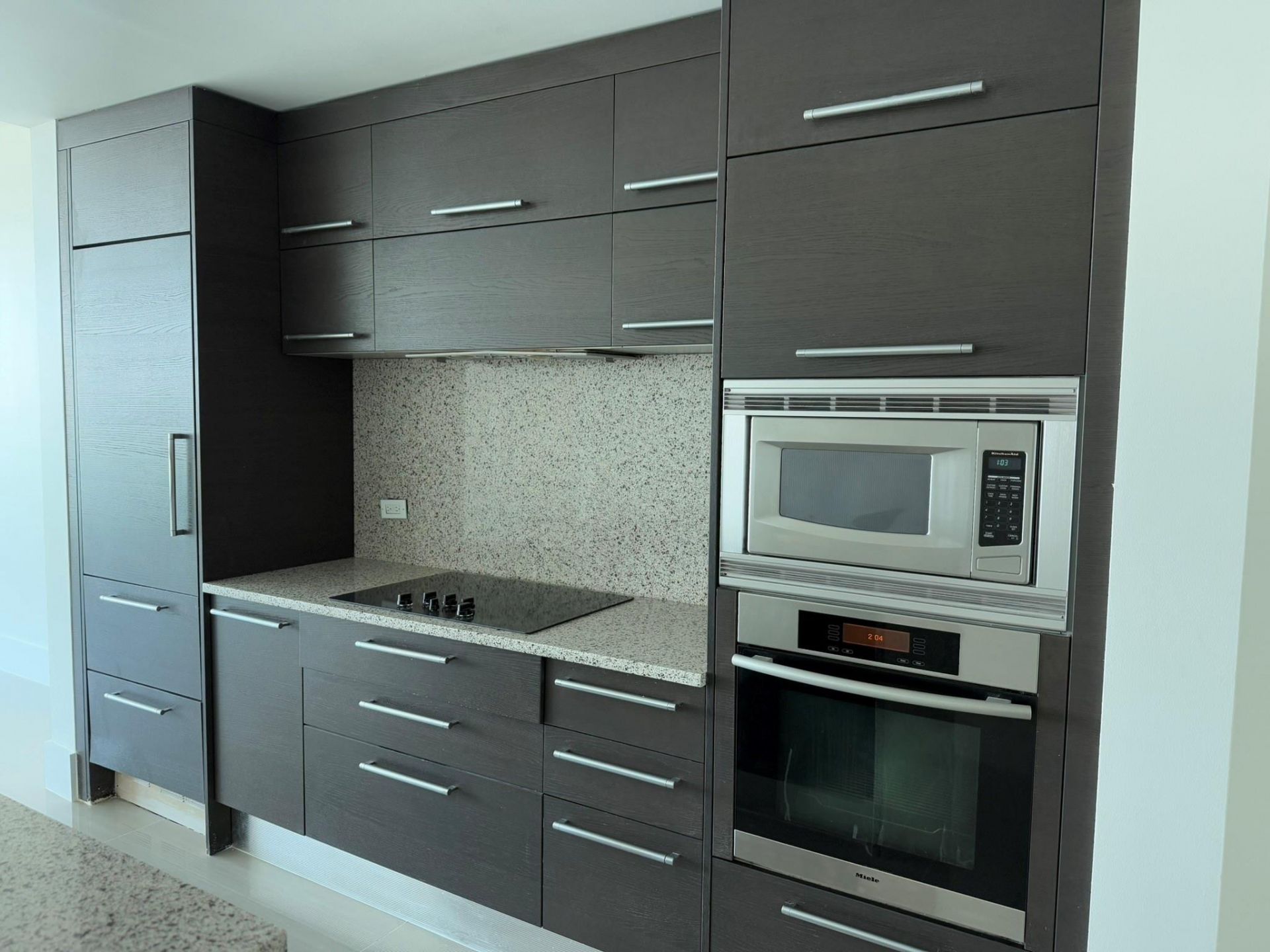 900 Biscayne Boulevard, Unit 2807, Miami, FL 33132 Photo