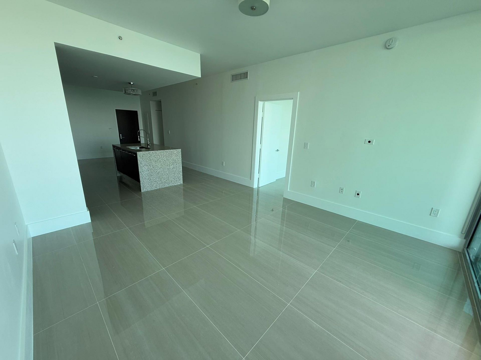 900 Biscayne Boulevard, Unit 2807, Miami, FL 33132 Photo