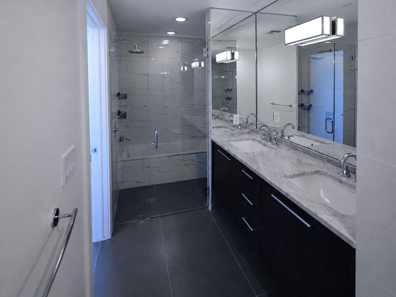 900 Biscayne Boulevard, Unit 2807, Miami, FL 33132 Photo
