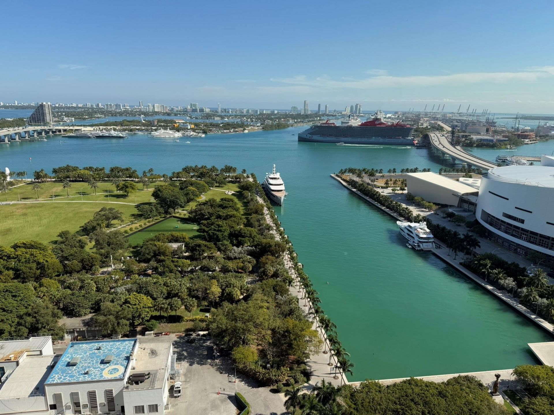 900 Biscayne Boulevard, Unit 2807, Miami, FL 33132 Photo