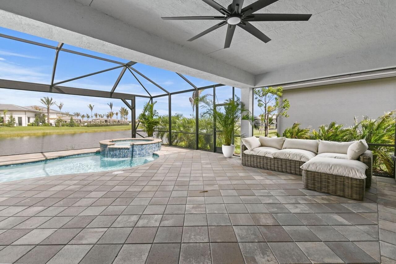 12389 SW Water Dance Way, Port Saint Lucie, FL 34987 Photo