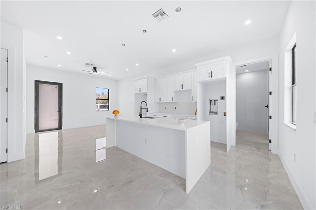 991 Plantation Rd, Lehigh Acres, FL 33974 Photo