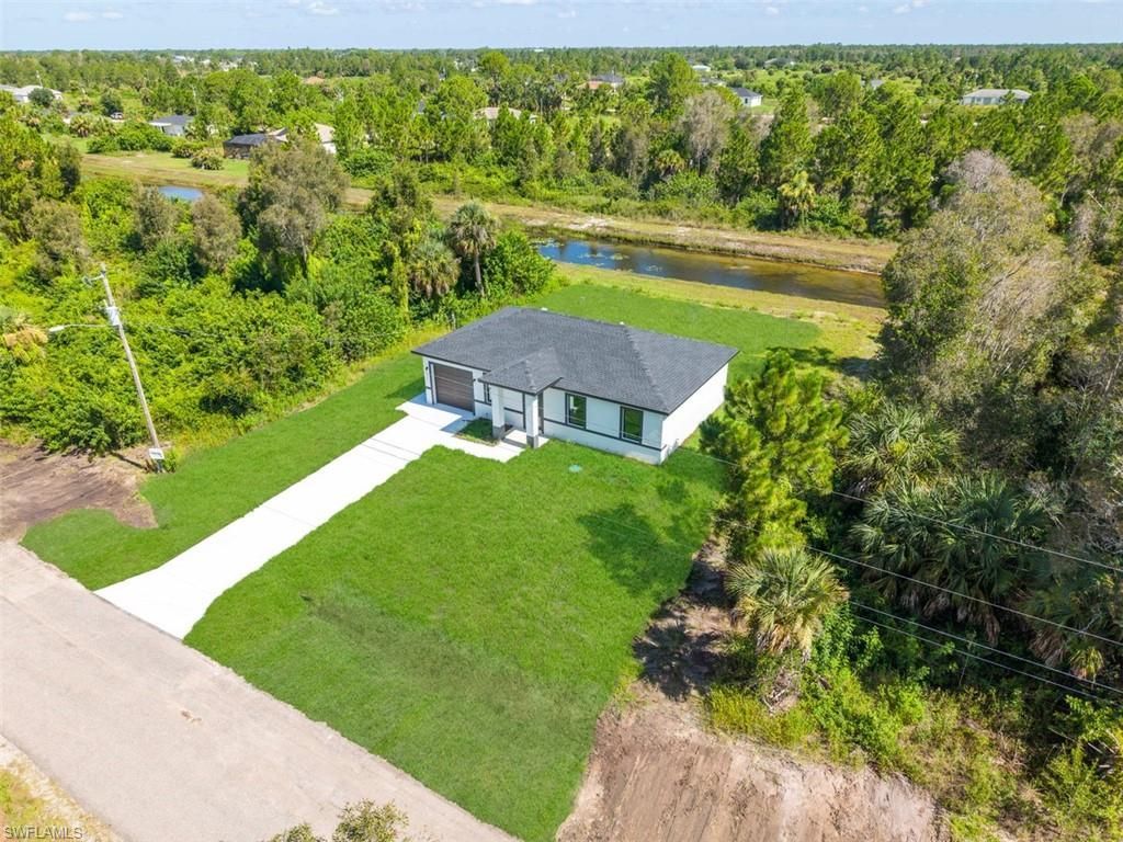 991 Plantation Rd, Lehigh Acres, FL 33974 Photo