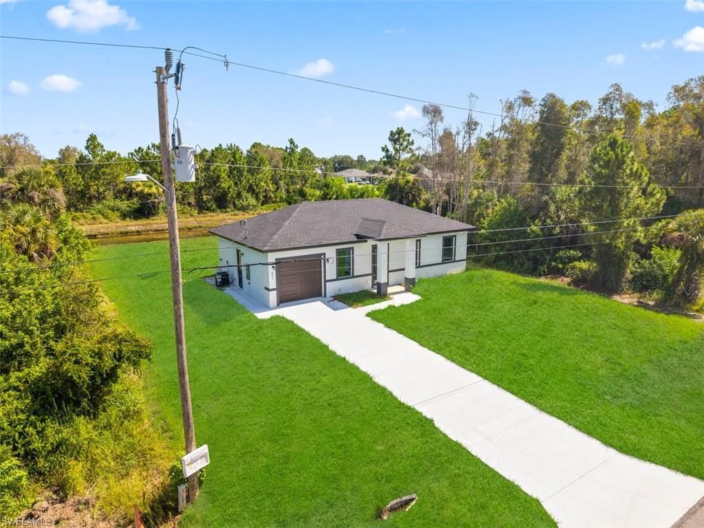 991 Plantation Rd, Lehigh Acres, FL 33974 Photo