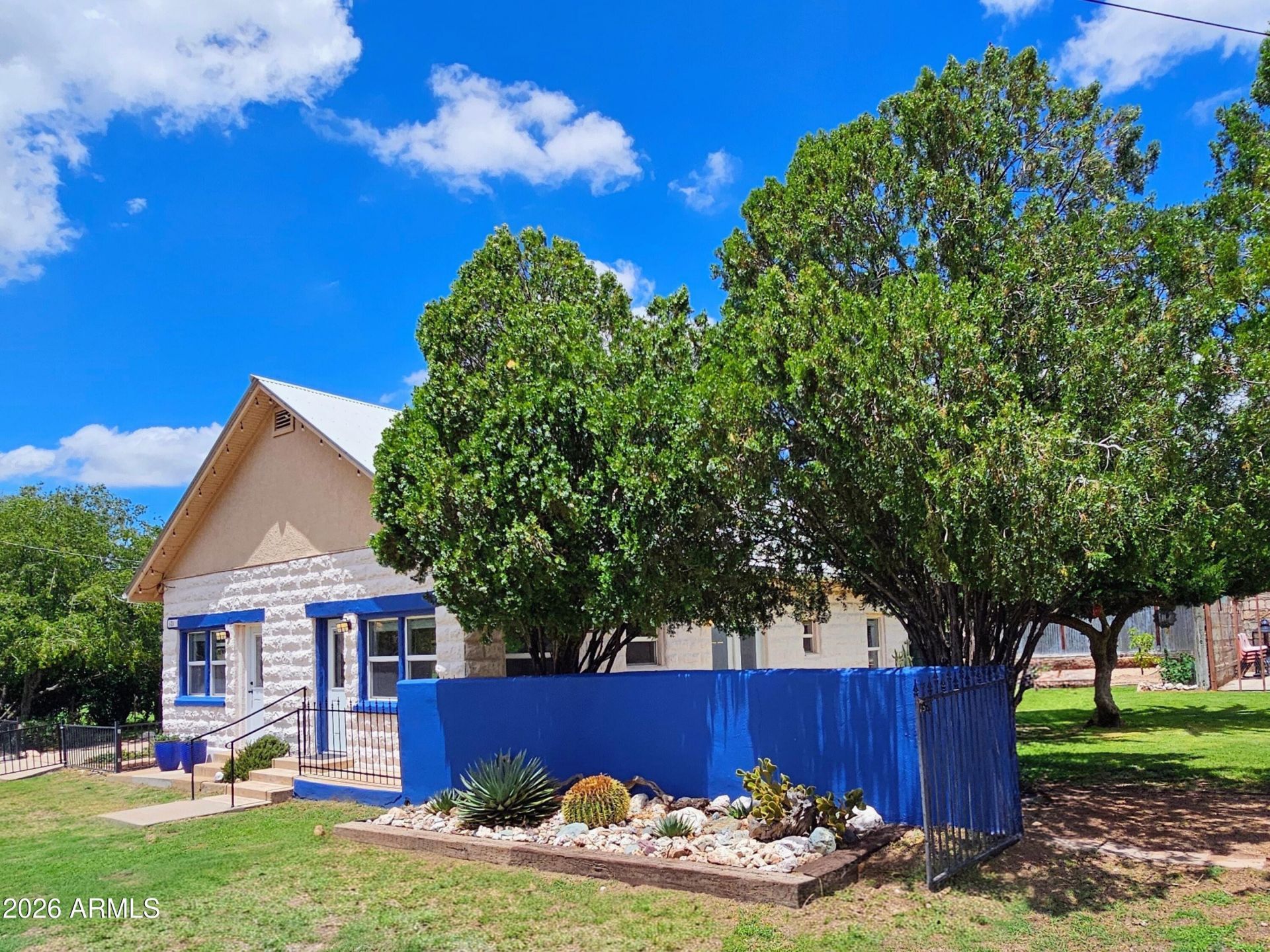 121 Black Knob View, Bisbee, AZ 85603 Main Photo