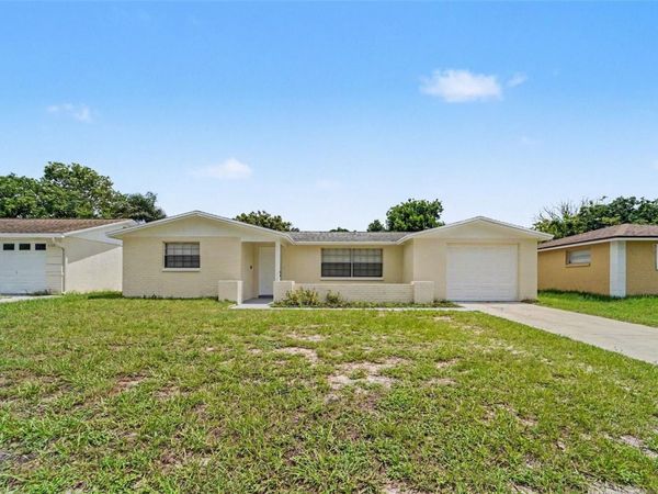 5102 SCHOOL ROAD , NEW PORT RICHEY, FL 34653