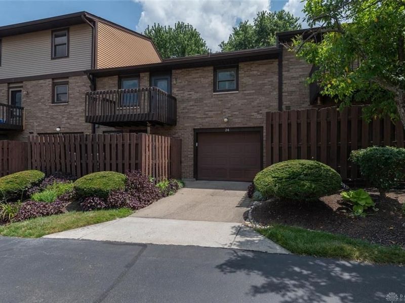 24 Eland Court, Fairfield, OH 45014 Photo 1