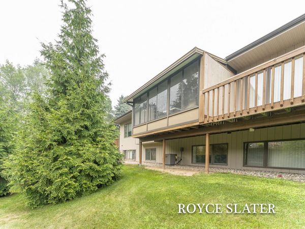 2682 Limestone Lane NE, Unit 23, Grand Rapids, MI 49525