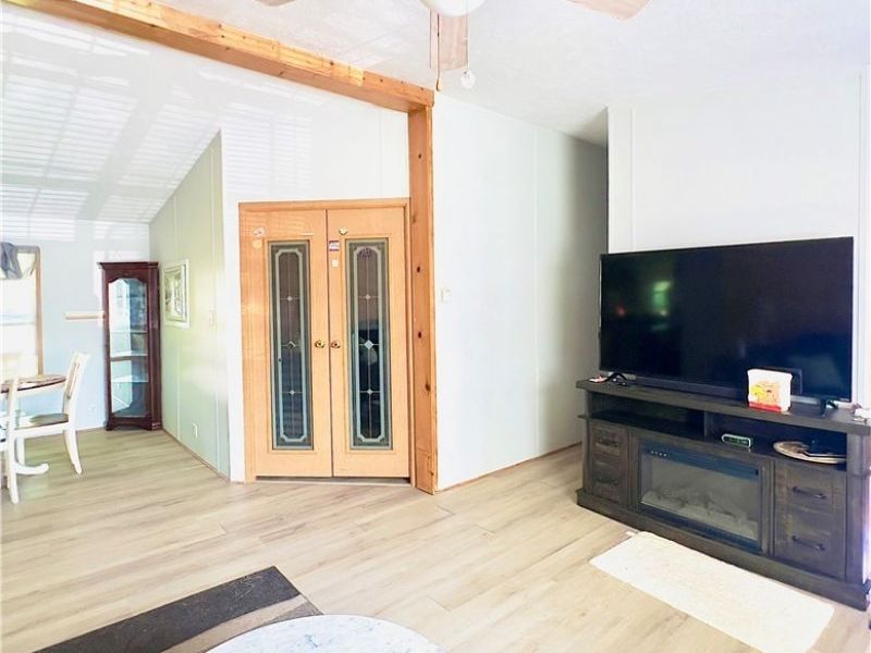 3585 Austin Road, Unit #9, Geneva, OH 44041 Photo 8