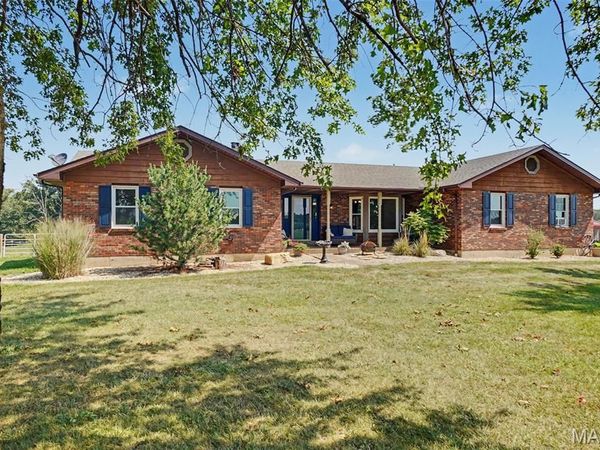 10673 Christina Drive, Wright City, MO 63390
