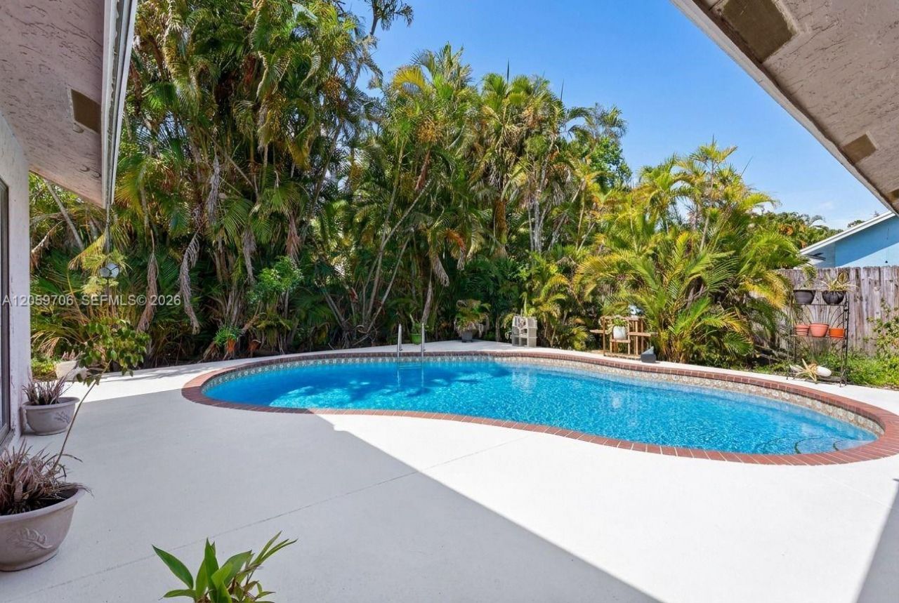 1419 Hummingbird Dr, Delray Beach, FL 33444 Photo