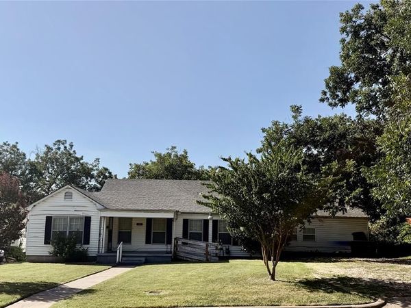 3321 Herring Avenue , Waco, TX 76708
