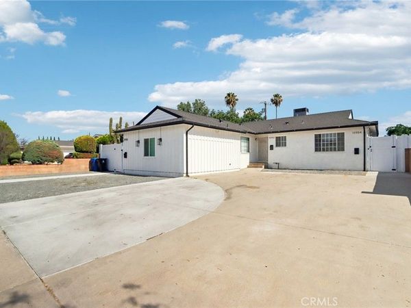 15952 Simonds Street, Granada Hills, CA 91344
