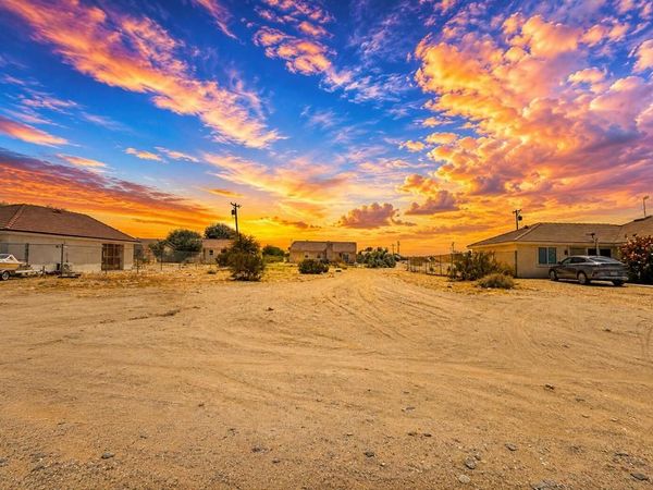 1285 Red Sea Avenue , Thermal, CA 92274