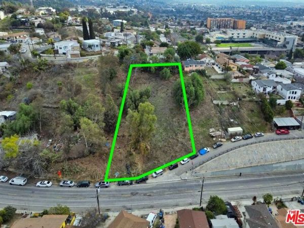 1000 N GAGE Avenue, Los Angeles, CA 90063