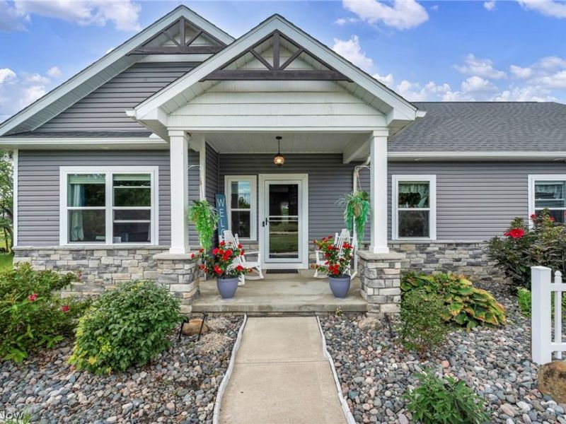 8780 Mapleleaf Drive, Westfield Center, OH 44251 Photo 2