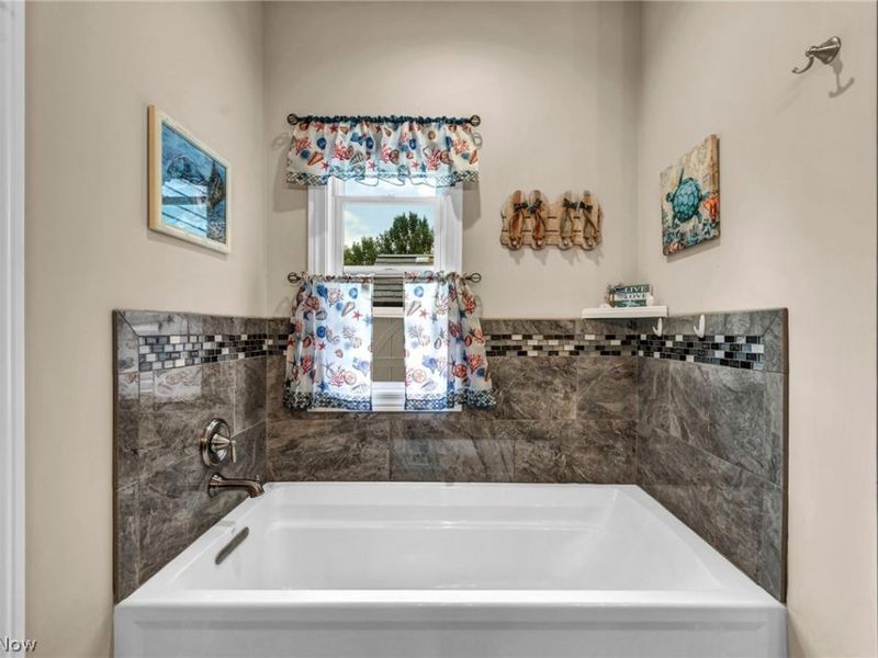 8780 Mapleleaf Drive, Westfield Center, OH 44251 Photo 23
