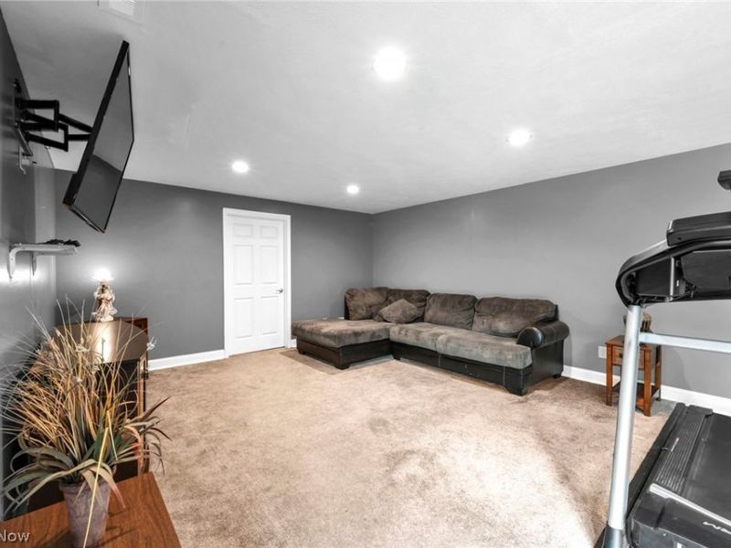 8780 Mapleleaf Drive, Westfield Center, OH 44251 Photo 31