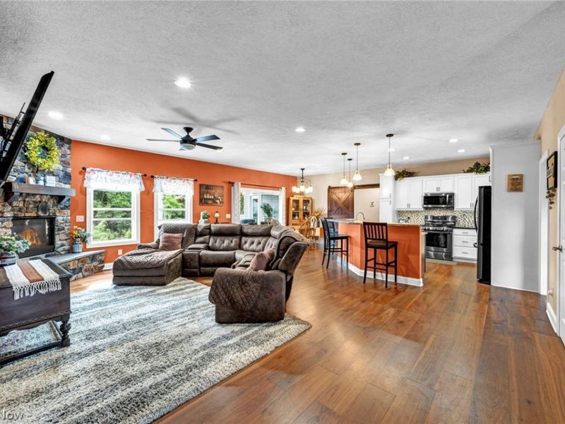 8780 Mapleleaf Drive, Westfield Center, OH 44251 Photo 5
