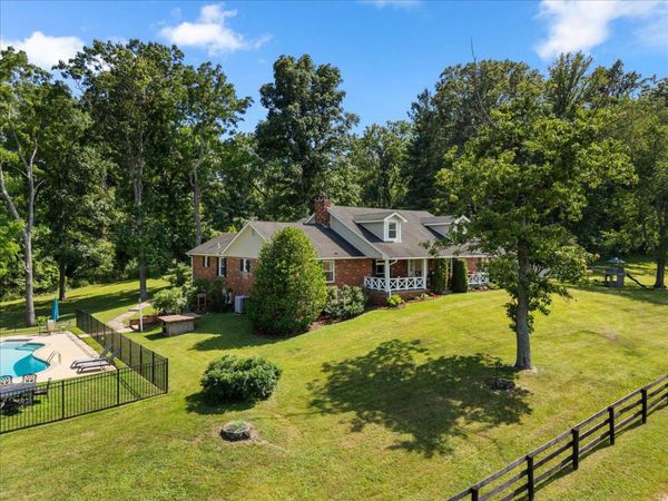 8374 ELWAY LANE, WARRENTON, VA 20186