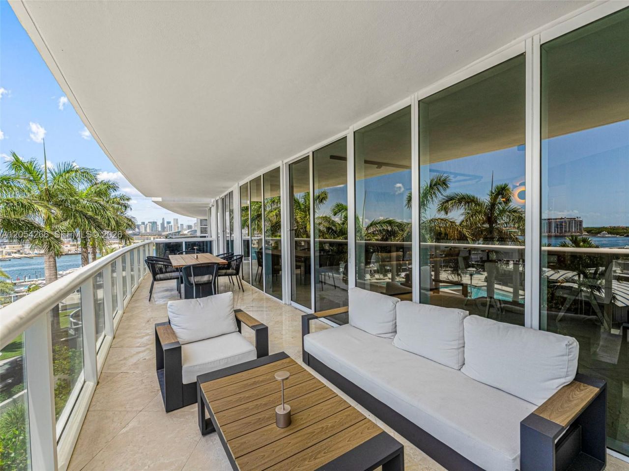 400 Alton Rd , Unit 808, Miami Beach, FL 33139 Photo