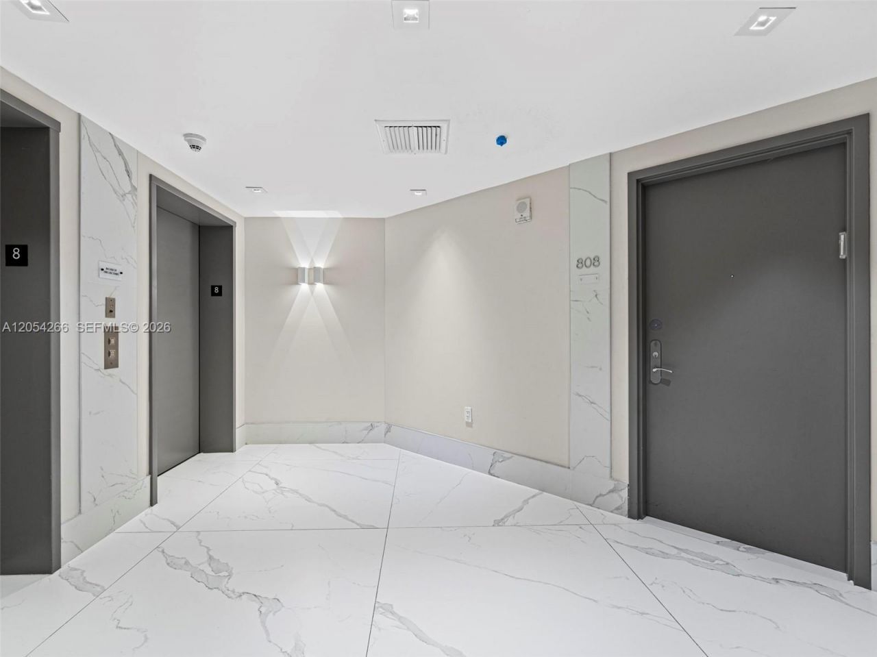 400 Alton Rd , Unit 808, Miami Beach, FL 33139 Photo