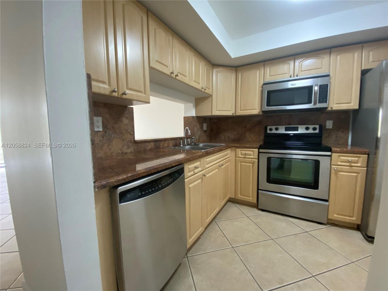 10985 SW 107th St, Unit 304, Miami, FL 33176 Photo