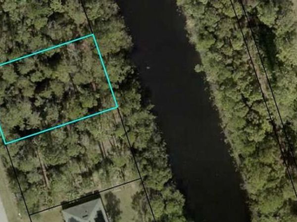17 PRETORIA LANE , PALM COAST, FL 32164