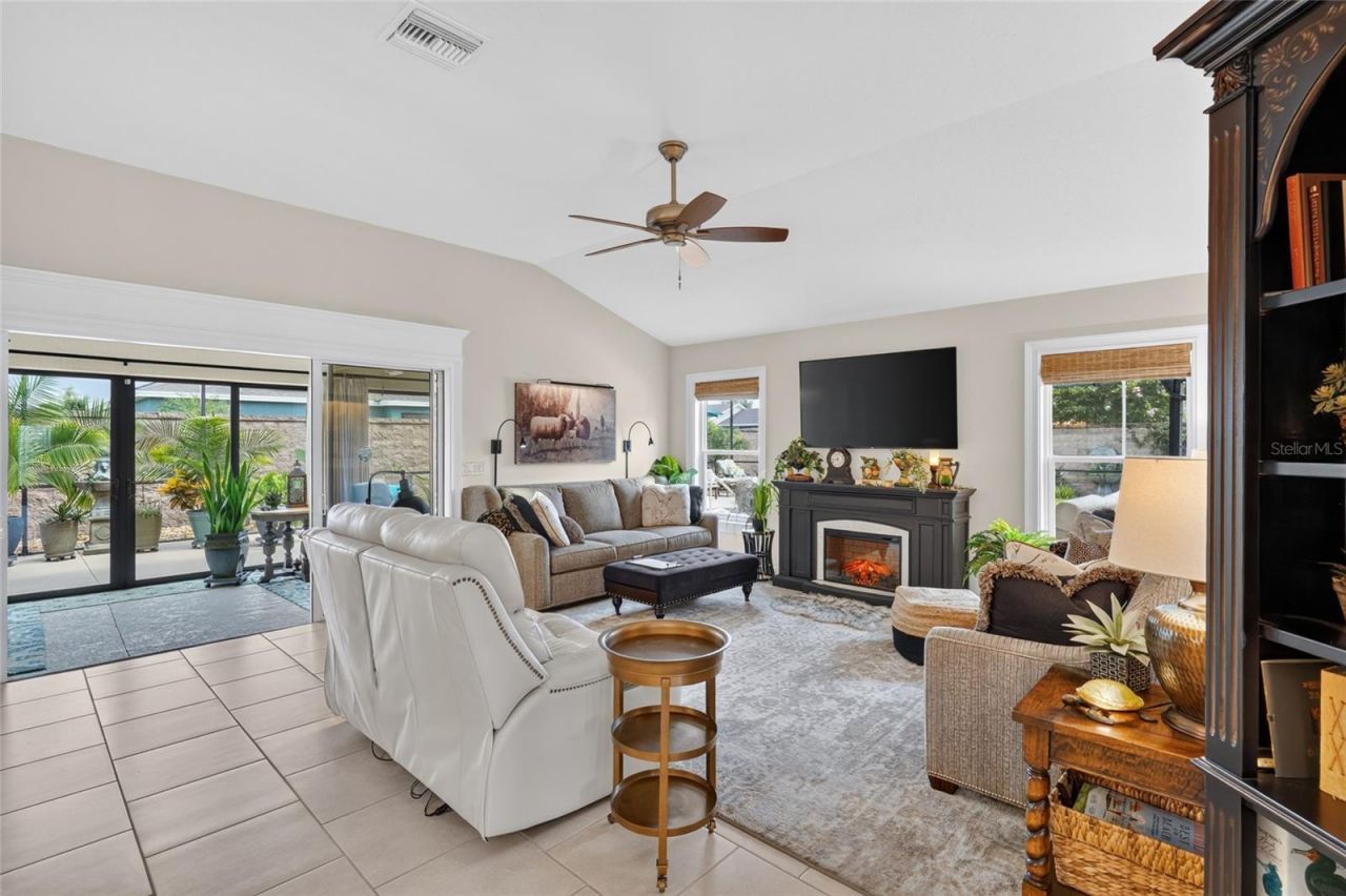 1579 Mceldowney Place, The Villages, FL 32163 Photo