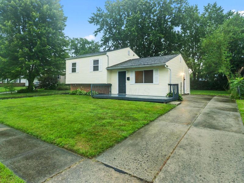 5407 Centner Lane, Columbus, OH 43232 Photo 4