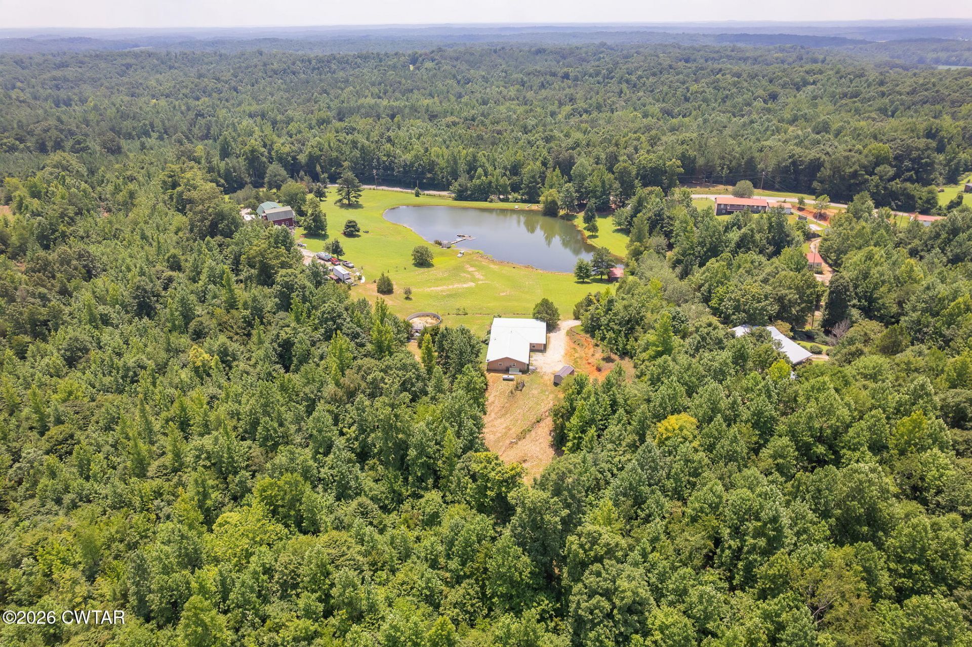 2750 Jeanette Holladay Road, Parsons, TN 38363 Main Photo