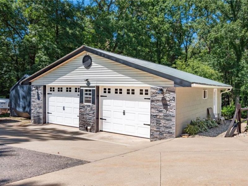 64310 N 26th Road, Bethesda, OH 43719 Photo 3