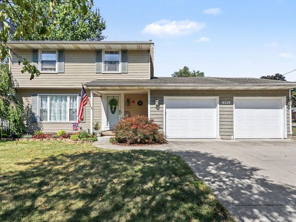 606 S Lincoln Street, Charlotte, MI 48813