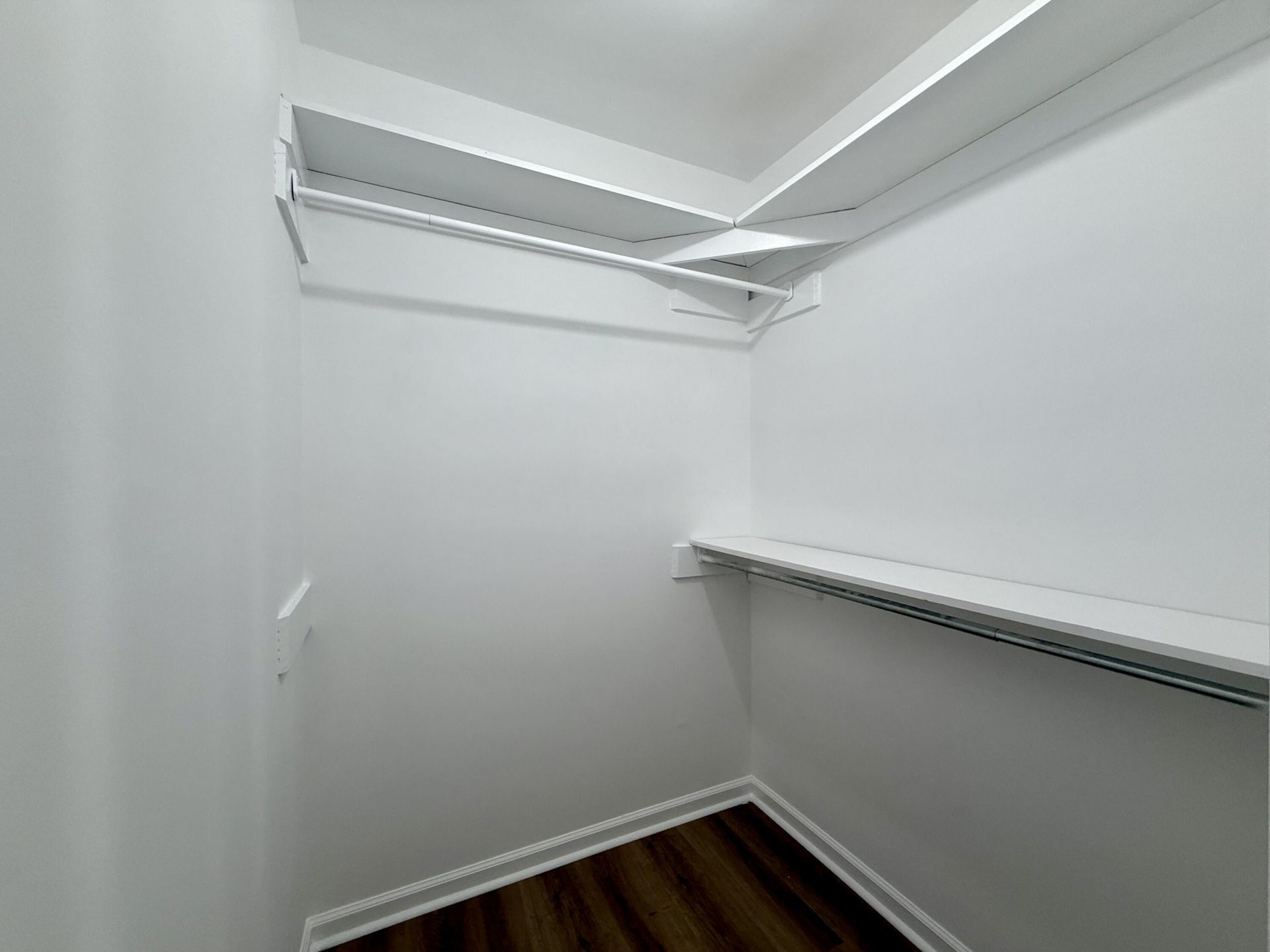 2526 Longbranch Drive Photo 37