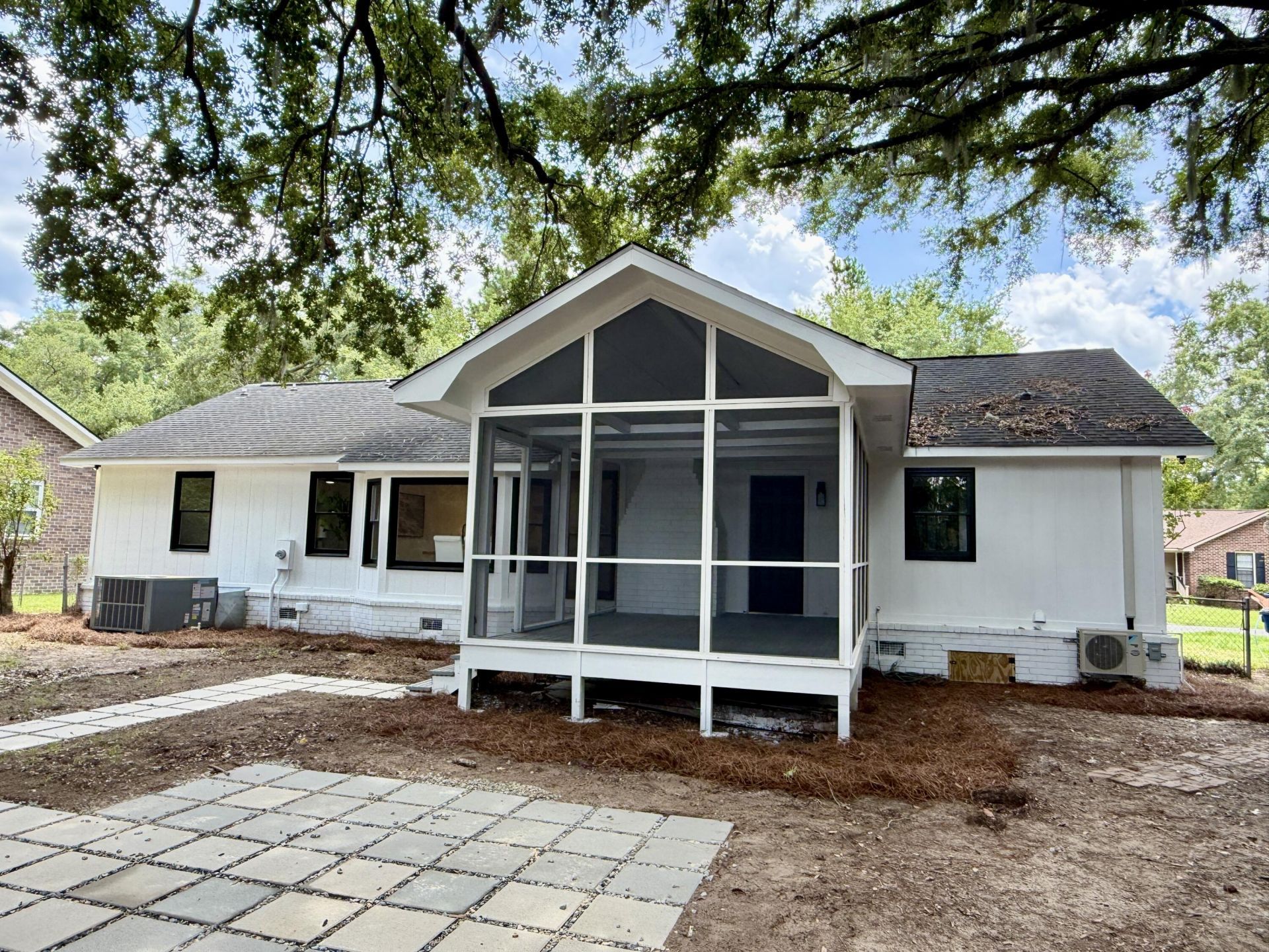 2526 Longbranch Drive Photo 49