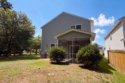 252 Cameron Street photo 4