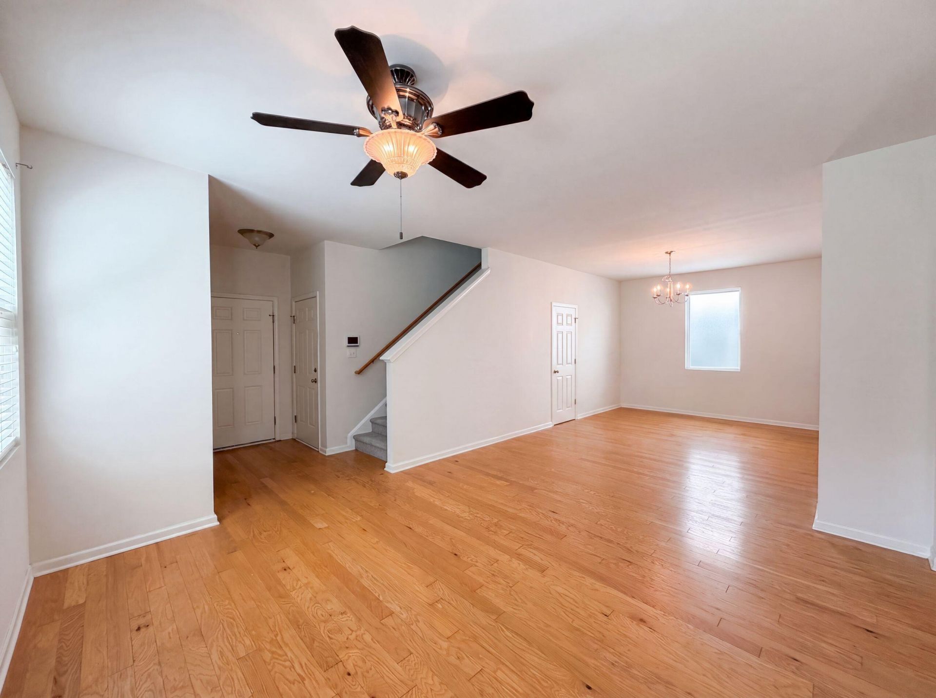 252 Cameron Street Photo 6