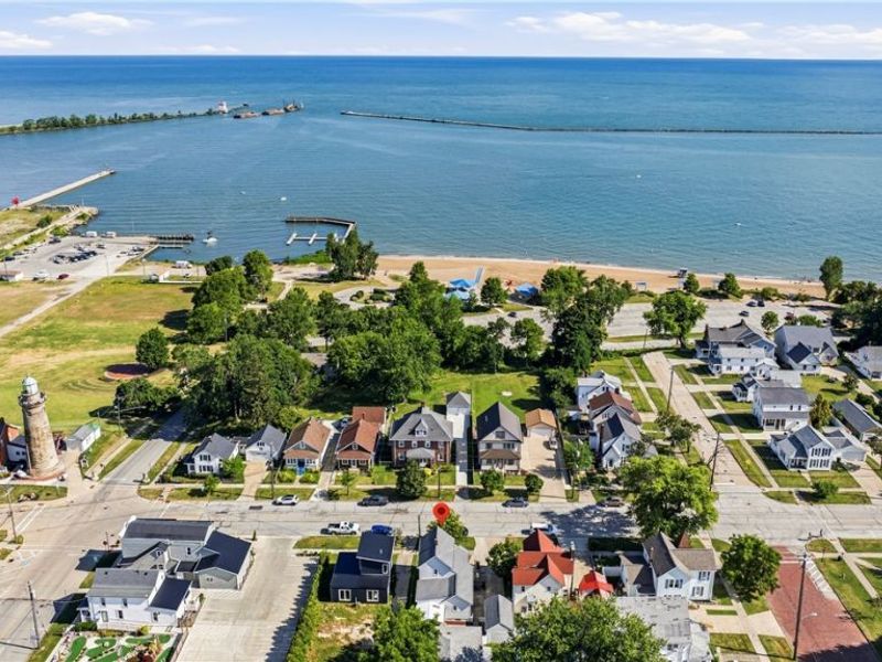 216 2nd Street, Fairport Harbor, OH 44077 Photo 6
