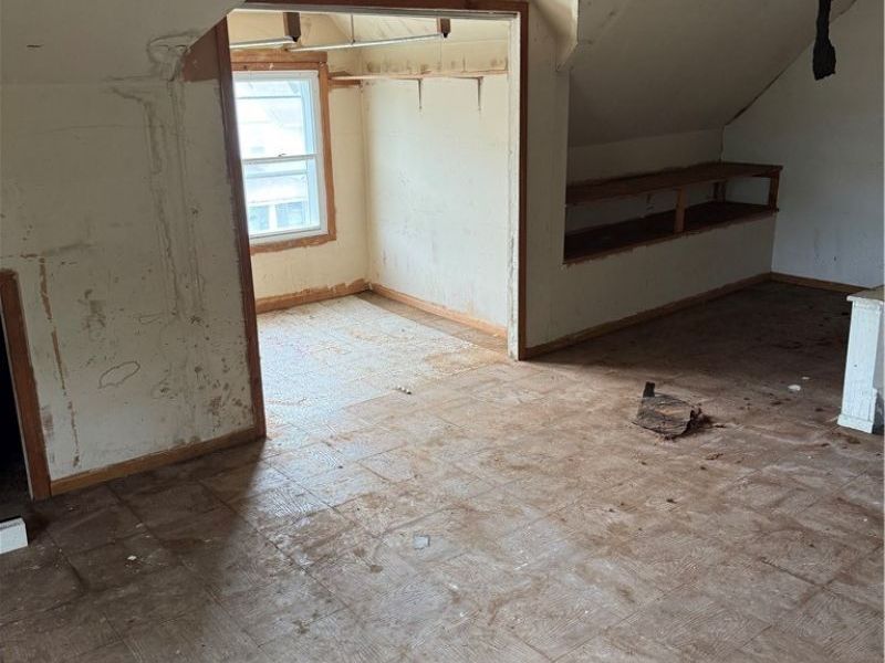 512 E 112th Street, Cleveland, OH 44108 Photo 29