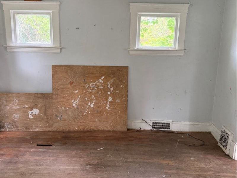 512 E 112th Street, Cleveland, OH 44108 Photo 9