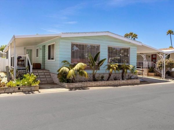 7221 San Bartola Street, Carlsbad, CA 92011