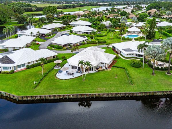 362 Yorktowne Circle, Atlantis, FL 33462
