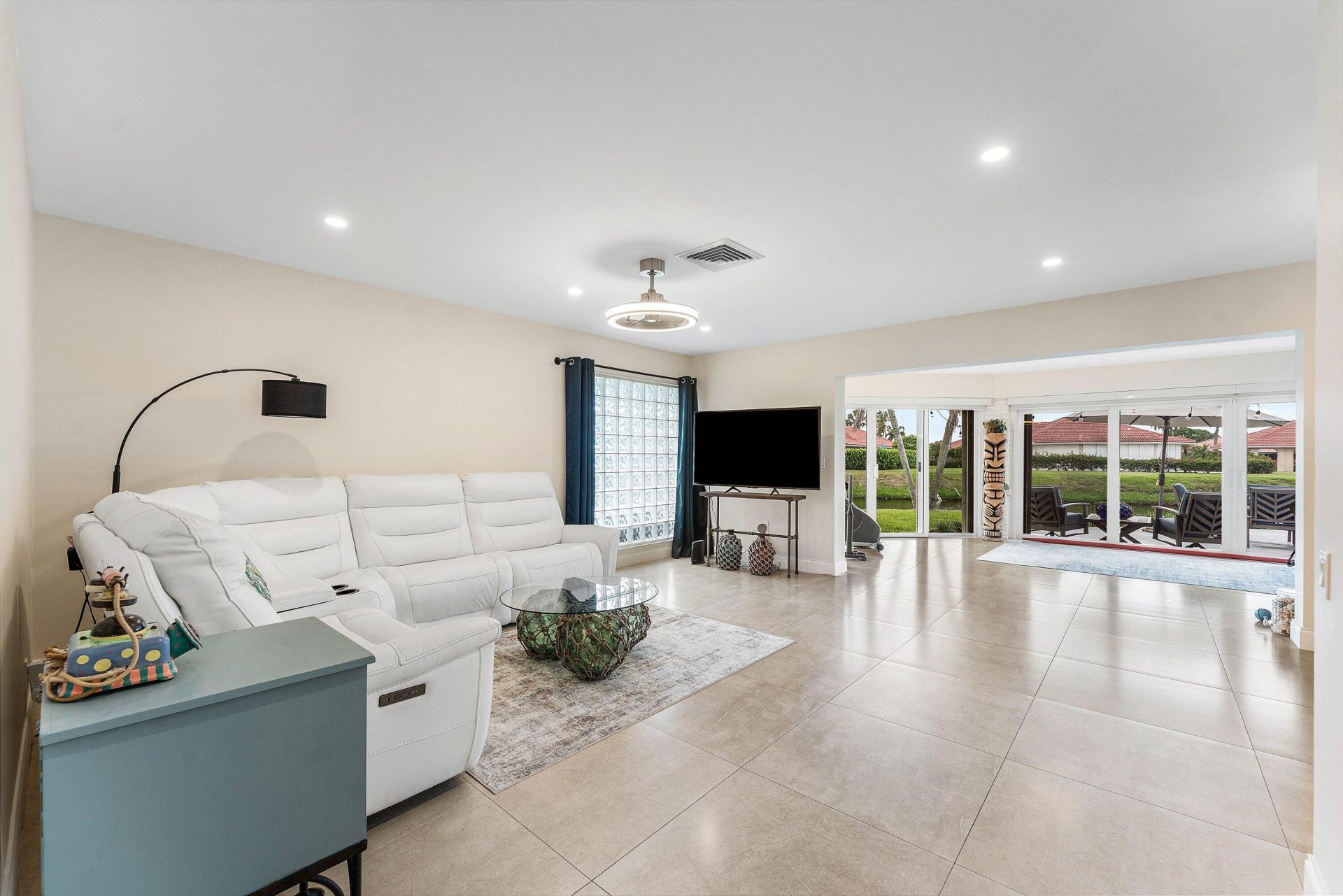362 Yorktowne Circle, Atlantis, FL 33462 Photo