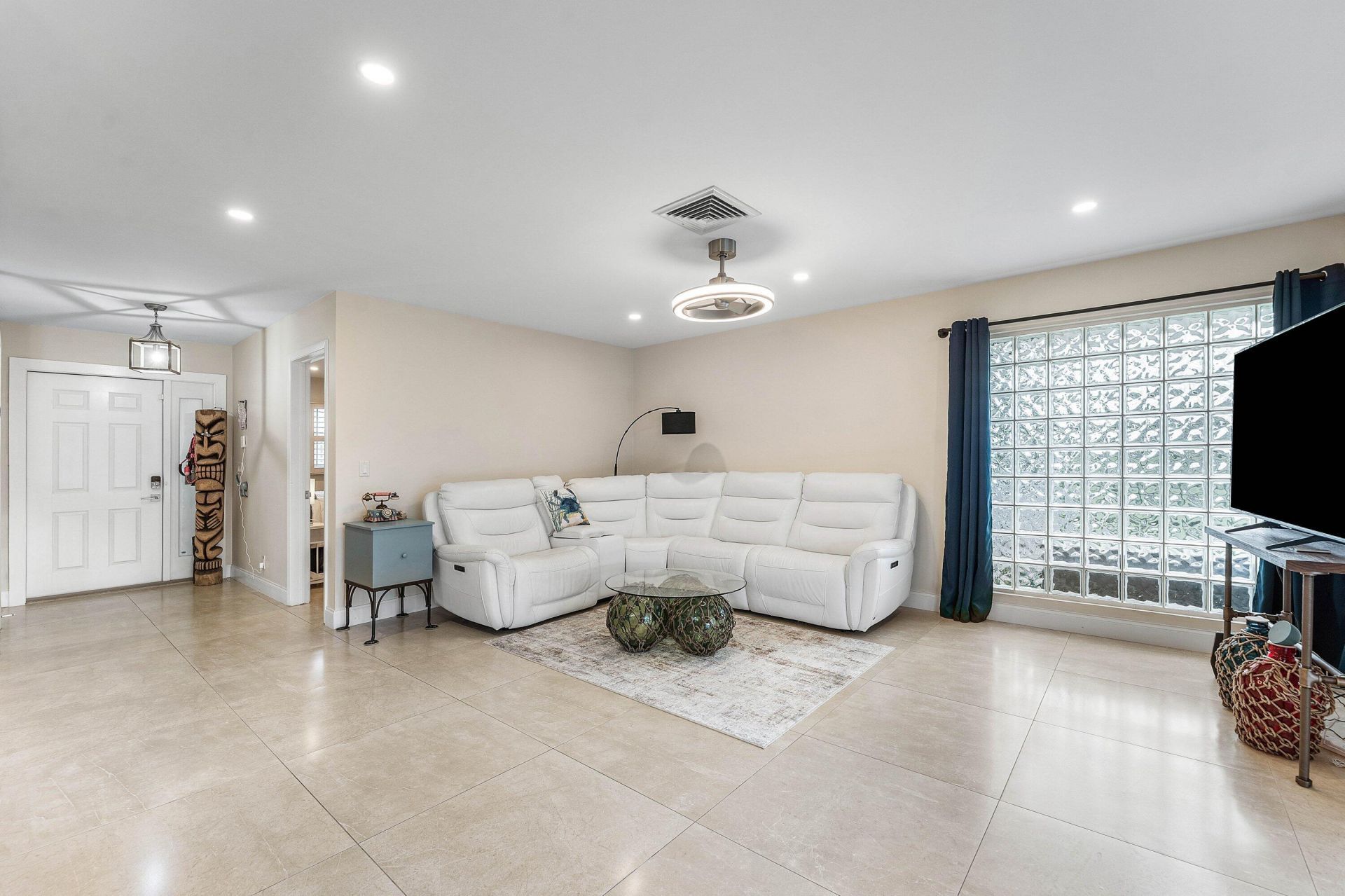 362 Yorktowne Circle, Atlantis, FL 33462 Photo