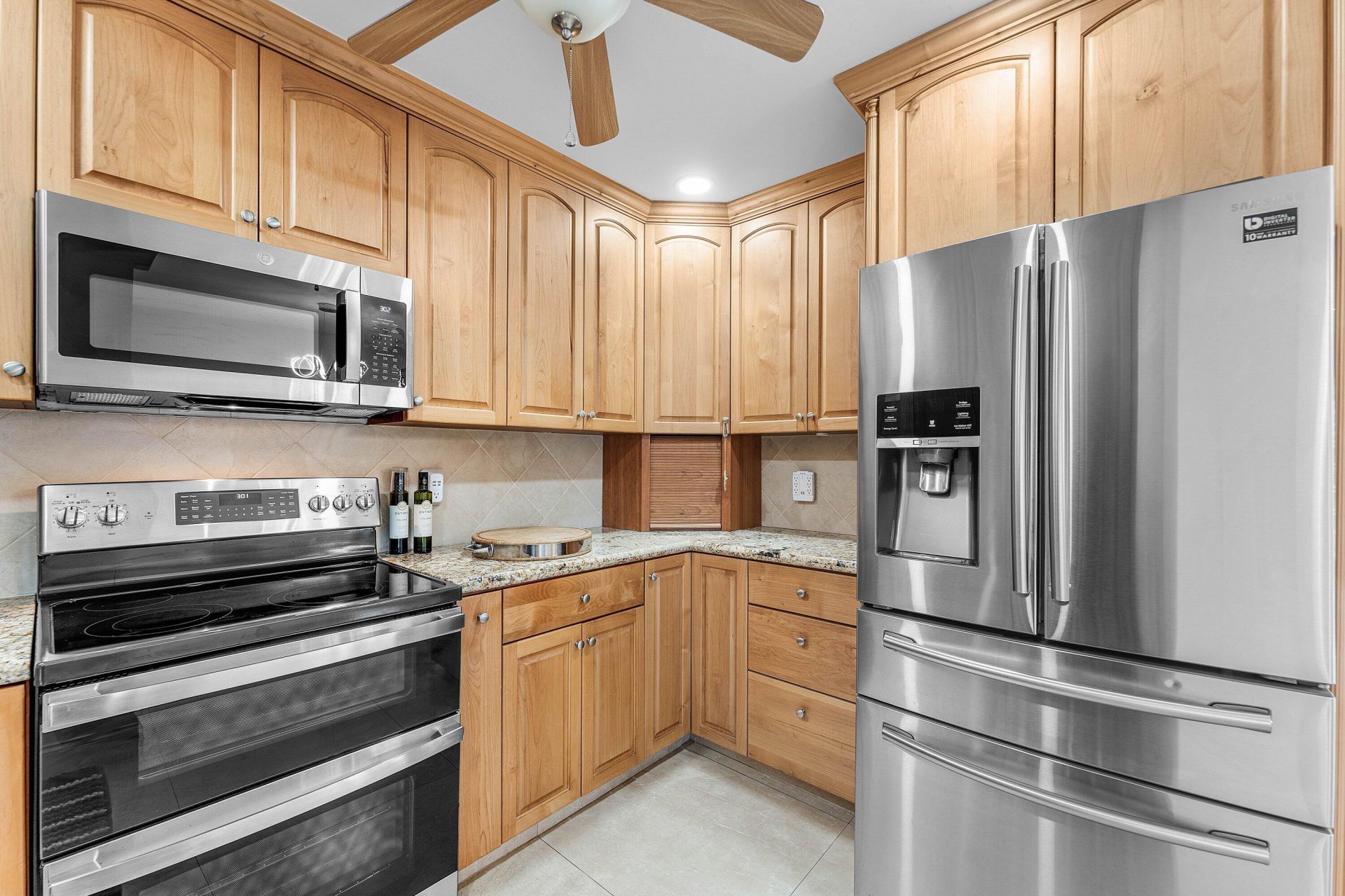 362 Yorktowne Circle, Atlantis, FL 33462 Photo