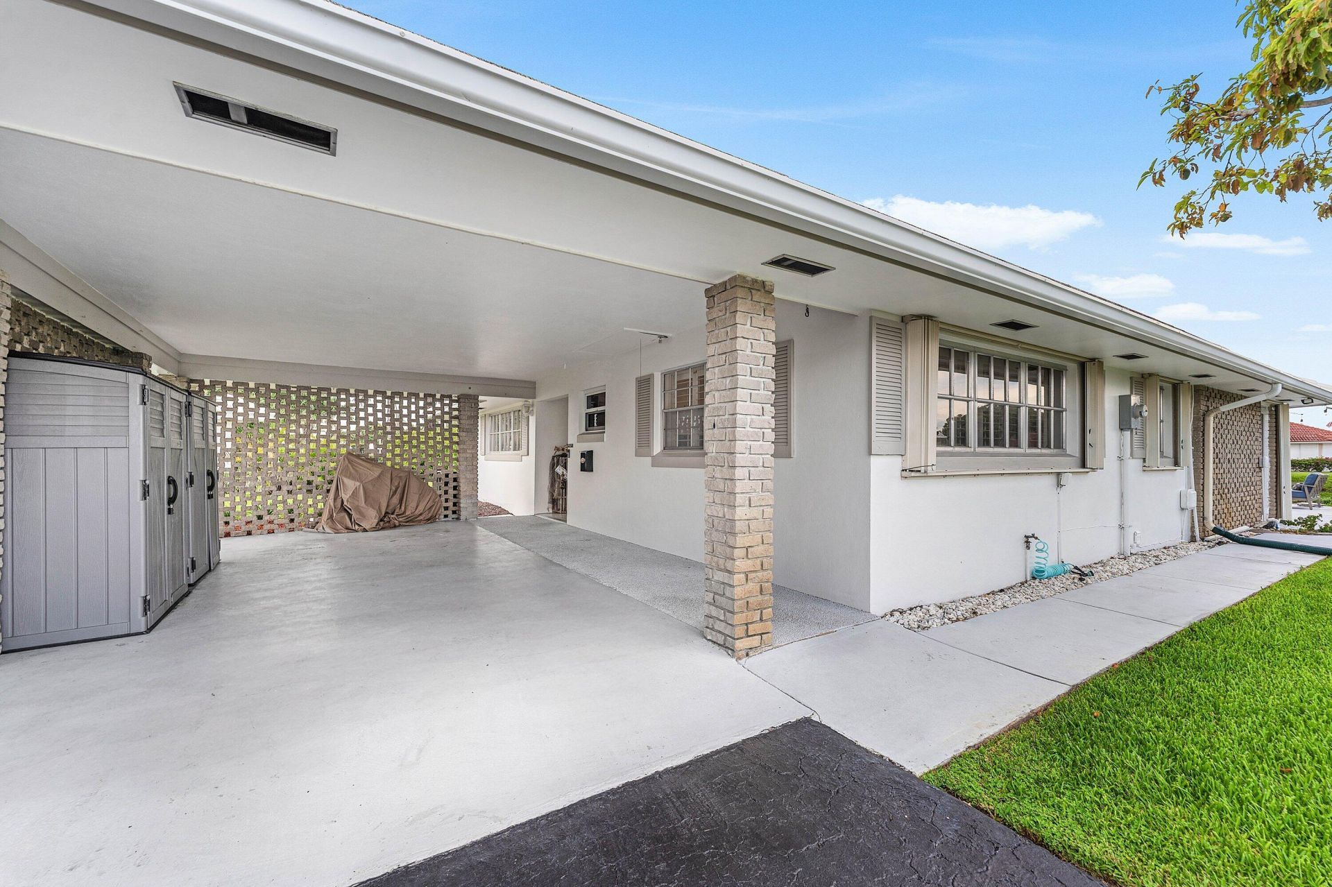 362 Yorktowne Circle, Atlantis, FL 33462 Photo