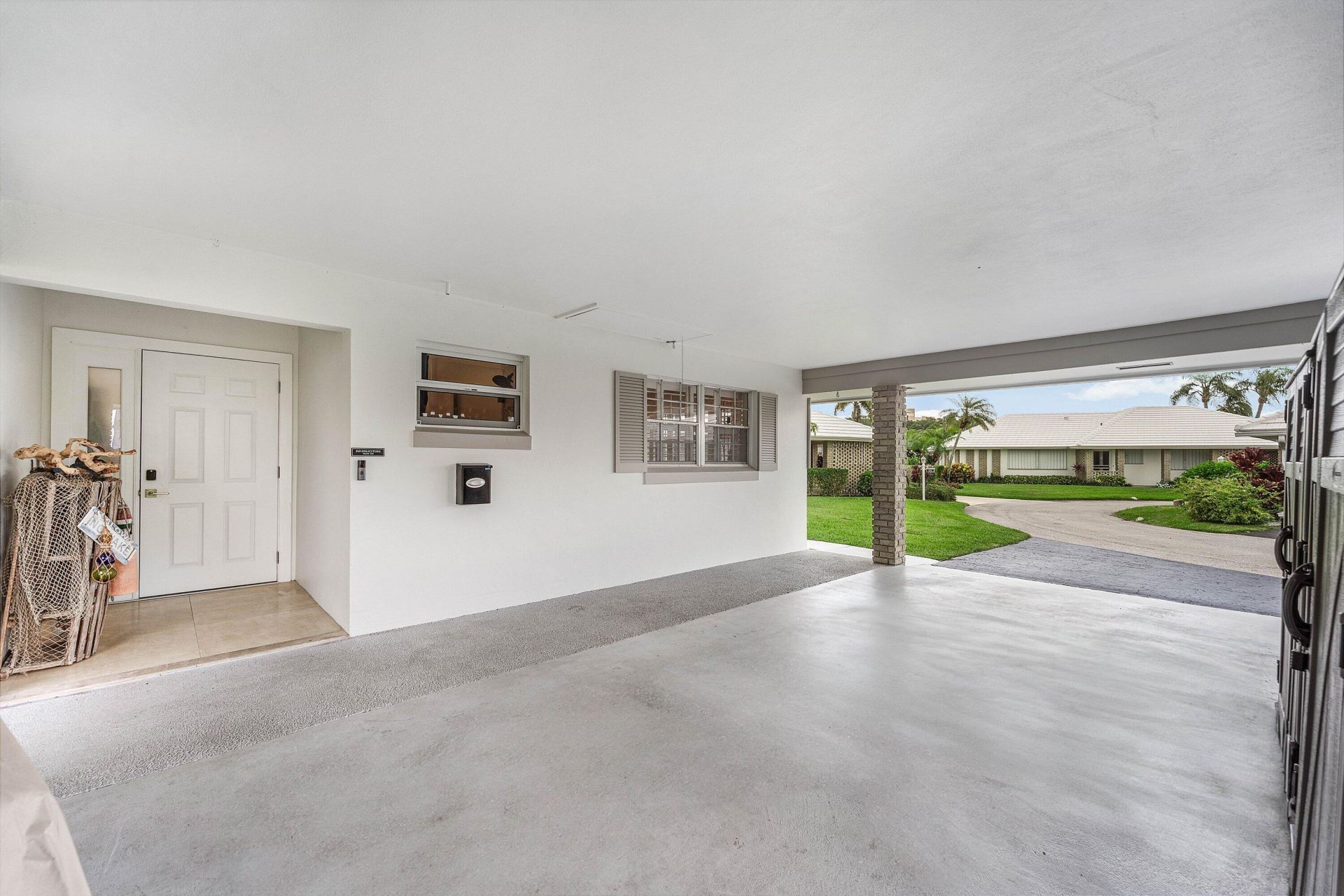 362 Yorktowne Circle, Atlantis, FL 33462 Photo