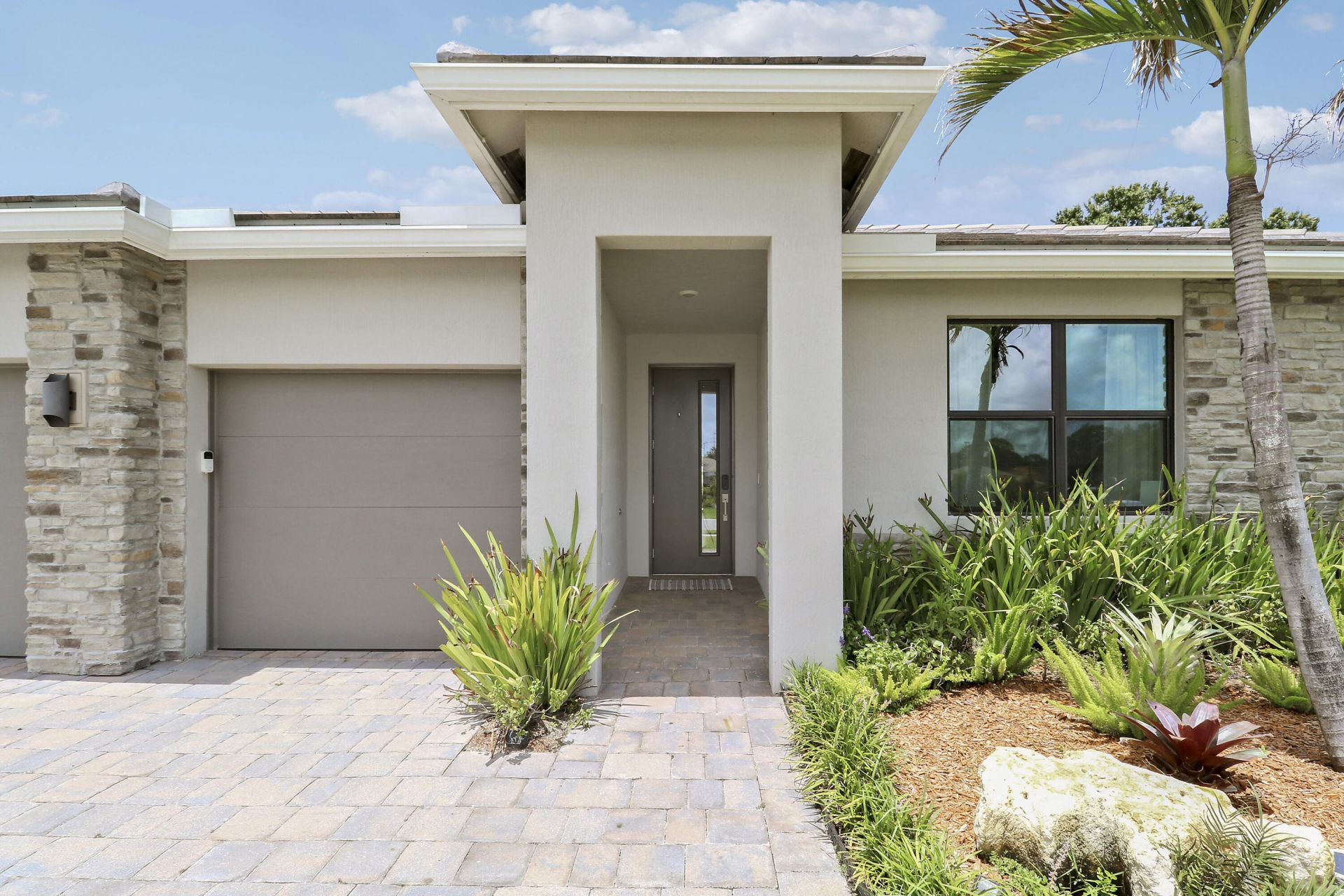 1490 SW Lago Circle, Palm City, FL 34990 Photo