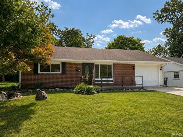 6629 Bittersweet Drive, Fort Wayne, IN 46825
